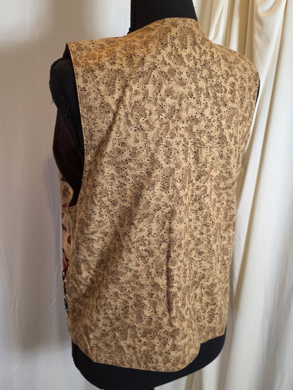 Halloween Patchwork Print Women's Vest - Handmade Cats Pumpkins Witches Sz M - Picture 4 of 7